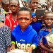 Distribution of school supplies in Doumé